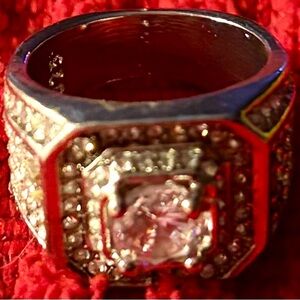 925 Silver Unisex Ring with Sparkling Moissanite Stones, Size 5 1/2. .355 OZ